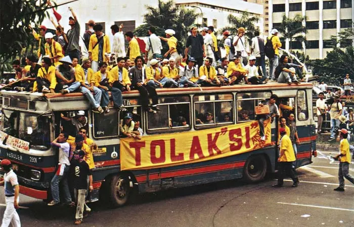 mahasiswa demo 1998