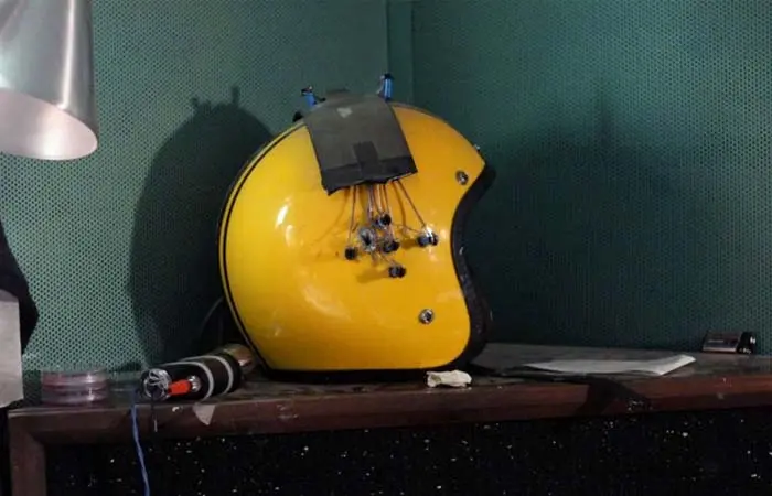 god helmet